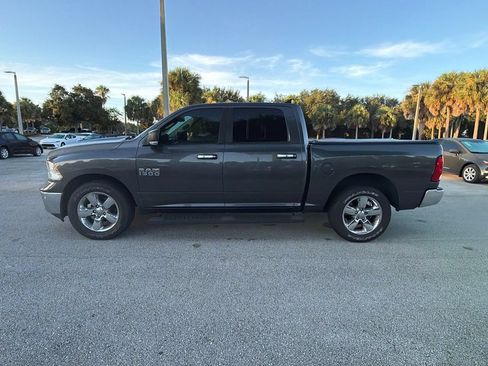 Used 2017 RAM 1500 Big Horn RWD image 2