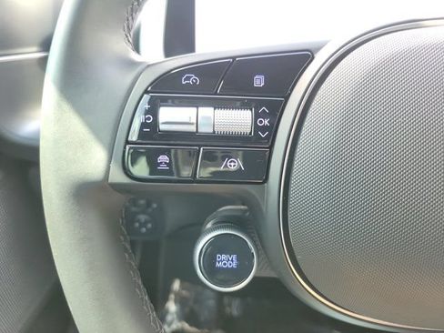 Certified 2025 Hyundai Ioniq 6 SEL RWD image 22