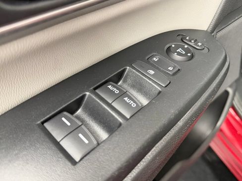 Used 2022 Honda CR-V Touring image 21
