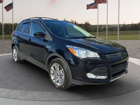 Used 2016 Ford Escape SE w/ SE Leather Comfort Package image 3
