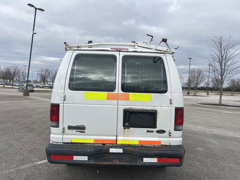Used 2013 Ford E-250 and Econoline 250 image 4