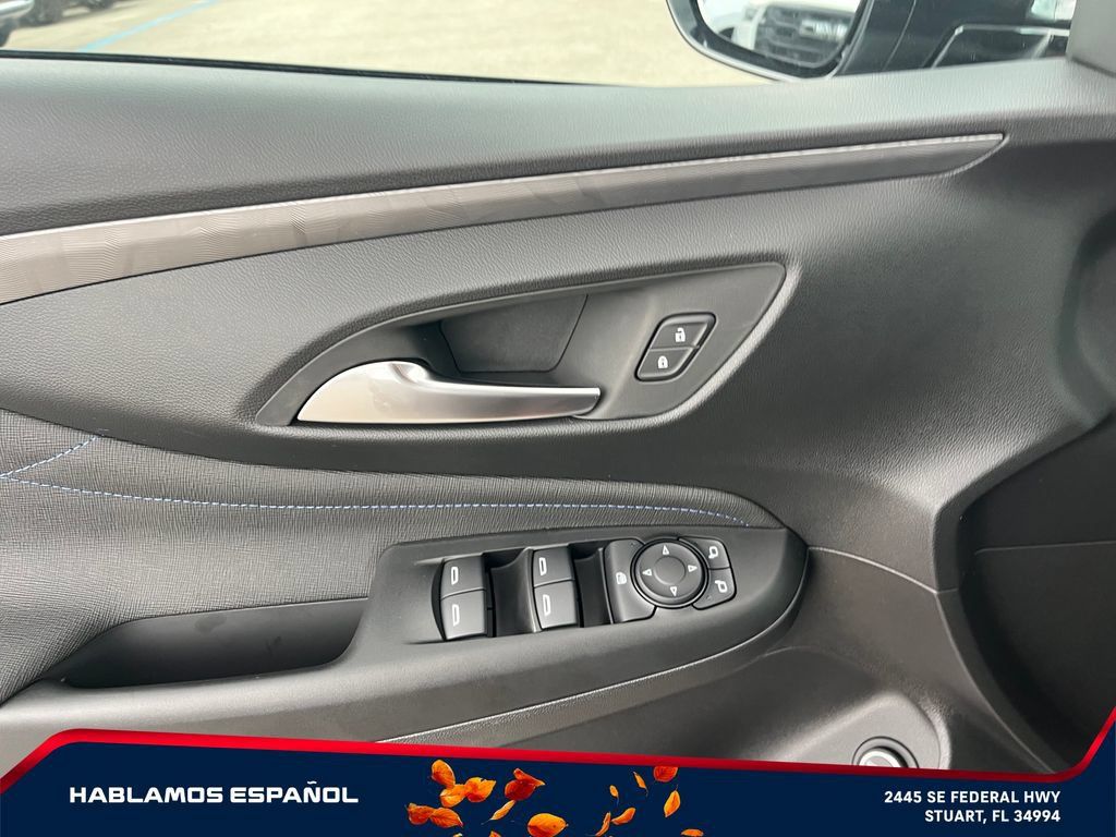 New 2026 Buick Envista Sport Touring w/ Convenience I Package FWD image 21