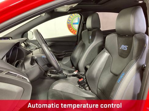Used 2018 Ford Focus RS AWD/4WD image 11