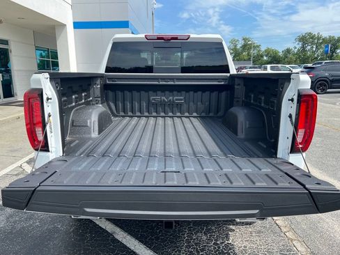 New 2026 GMC Sierra 1500 AT4 w/ AT4 Premium Package AWD/4WD image 10