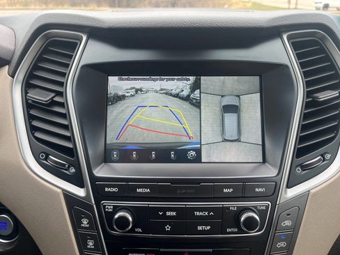 Used 2019 Hyundai Santa Fe XL image 20