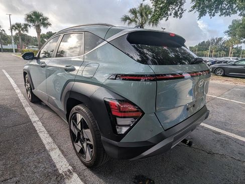 Used 2024 Hyundai Kona Limited FWD image 11