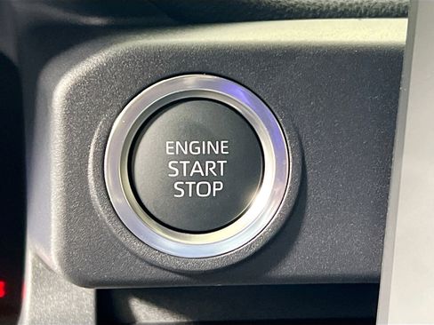 Used 2025 Toyota 4Runner SR5 image 24