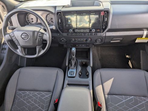 New 2026 Nissan Frontier SV w/ Tow Package AWD/4WD image 21
