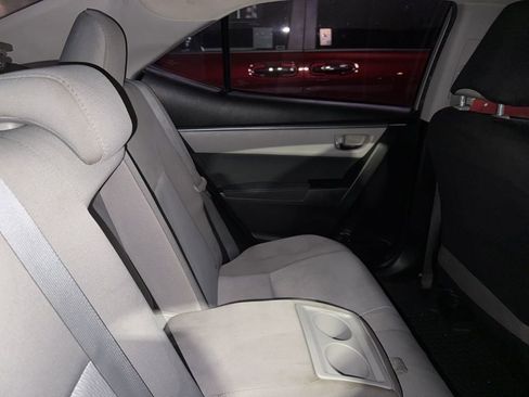 Used 2016 Toyota Corolla LE image 16