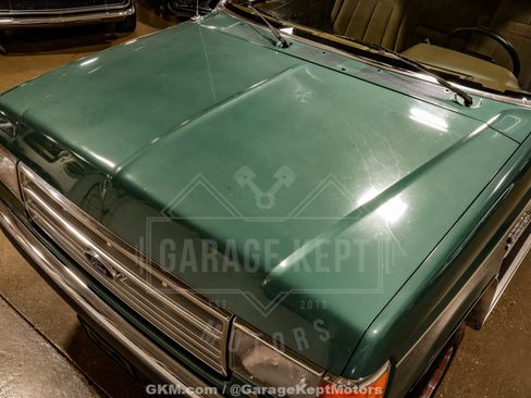 Used 1988 Ford Bronco AWD/4WD image 24