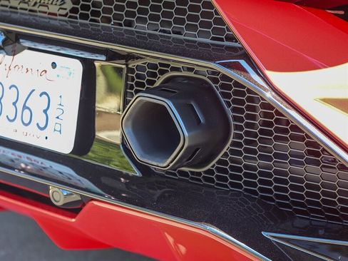 Used 2017 Lamborghini Huracan LP 580-2 image 32