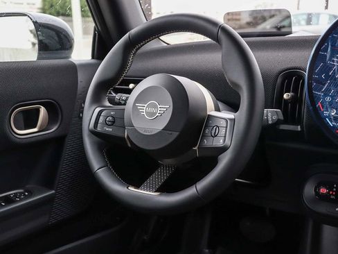 New 2026 MINI Cooper 2-Door Hardtop image 15