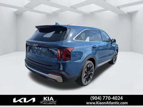 New 2026 Kia Sorento EX w/ EX Premium Package FWD image 3