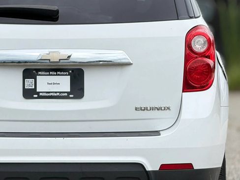 Used 2015 Chevrolet Equinox LS FWD image 14