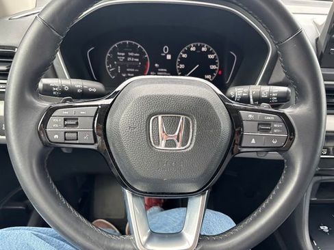 Used 2024 Honda Pilot EX-L image 10