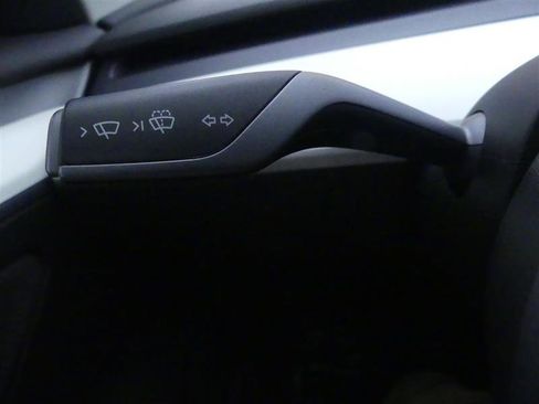 Used 2022 Tesla Model 3 RWD image 18