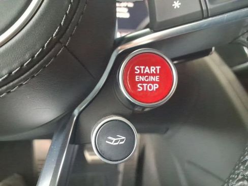 Used 2022 Audi R8 V10 performance image 17