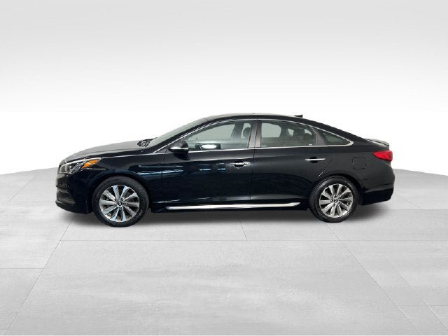 Used 2017 Hyundai Sonata Sport w/ Value Edition Package 02 FWD image 3