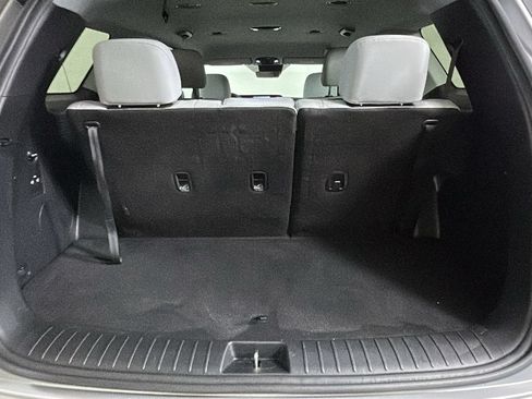 Used 2024 Hyundai Palisade SEL FWD image 32