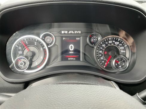 Used 2021 RAM 2500 Big Horn w/ Level 1 Equipment Group image 20