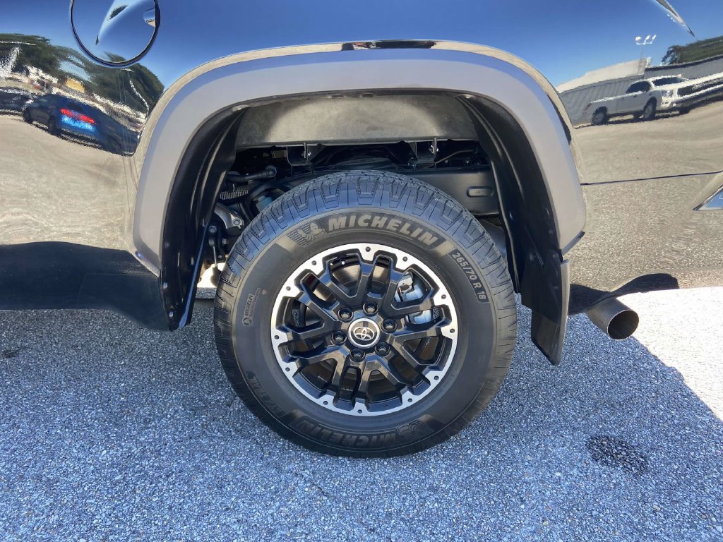Used 2023 Toyota Tundra SR5 w/ TRD Off-Road Package AWD/4WD image 12