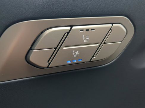 New 2027 Kia Telluride EX FWD image 19