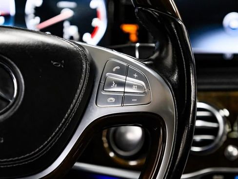Used 2017 Mercedes-Benz S 550 Sedan image 22