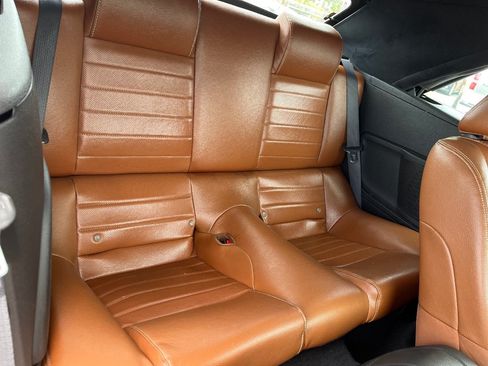 Used 2010 Ford Mustang Premium RWD image 15