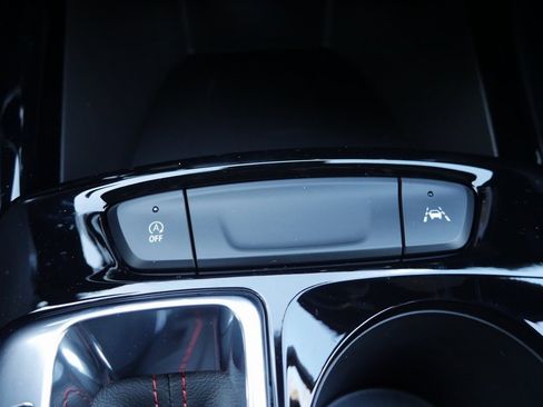 New 2026 Chevrolet Trax RS image 18