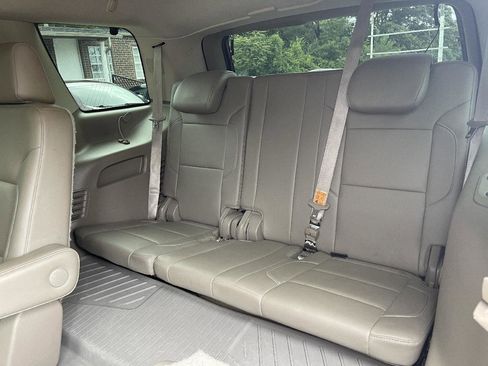 Used 2015 Chevrolet Tahoe LT RWD image 24