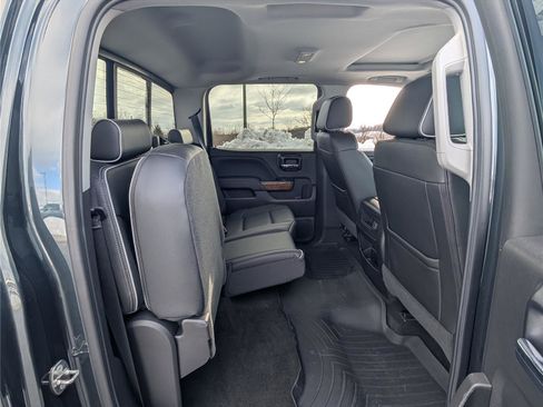 Used 2018 Chevrolet Silverado 1500 High Country image 12