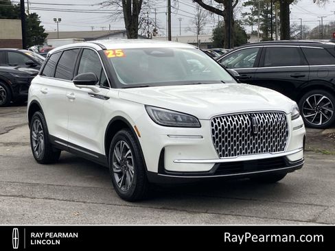 New 2025 Lincoln Corsair FWD w/ Equipment Group 101A image 1