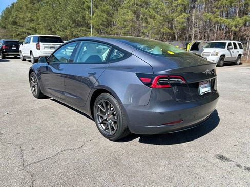 Used 2023 Tesla Model 3 Standard Range image 5