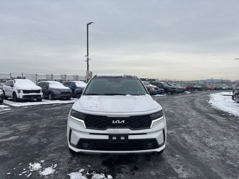 Used 2022 Kia Sorento SX image 8