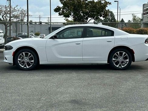 New 2023 Dodge Charger SXT w/ Cold Weather Package image 7