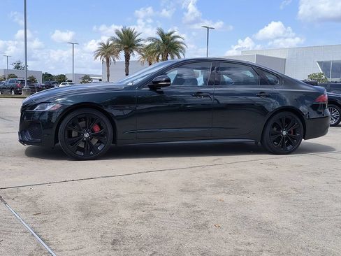 Used 2024 Jaguar XF R-Dynamic SE AWD/4WD image 3
