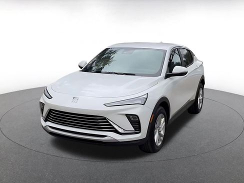 Used 2025 Buick Envista Preferred image 7