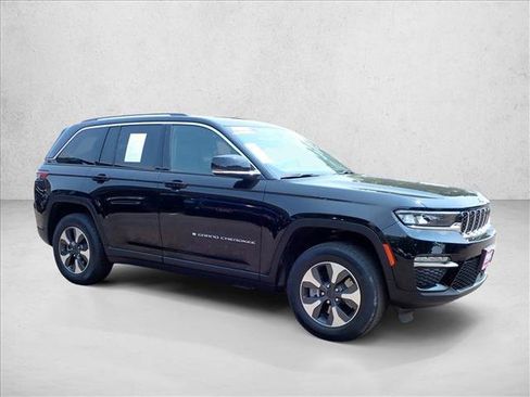 Used 2022 Jeep Grand Cherokee Limited 4xe AWD/4WD image 6