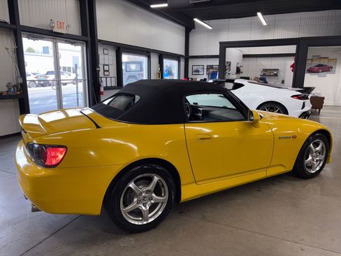 Used 2003 Honda S2000 image 19