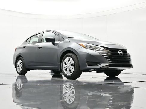 New 2025 Nissan Versa S w/ Trunk Package image 38