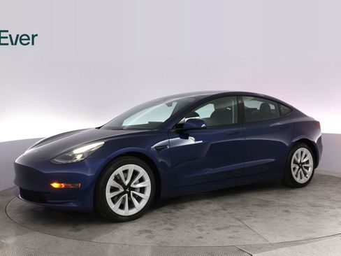 Used 2022 Tesla Model 3 RWD image 18
