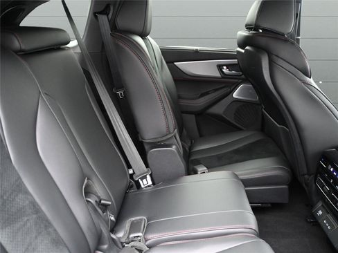 Certified 2025 Acura MDX A-Spec image 23