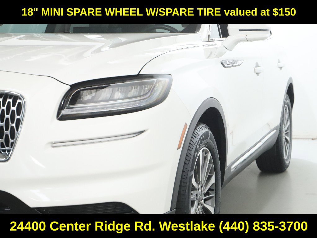 Used 2023 Lincoln Nautilus FWD w/ Premium Package image 5