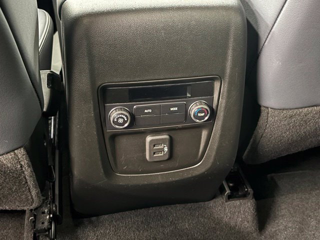 Used 2024 Buick Enclave Essence w/ Sport Touring Edition FWD image 13