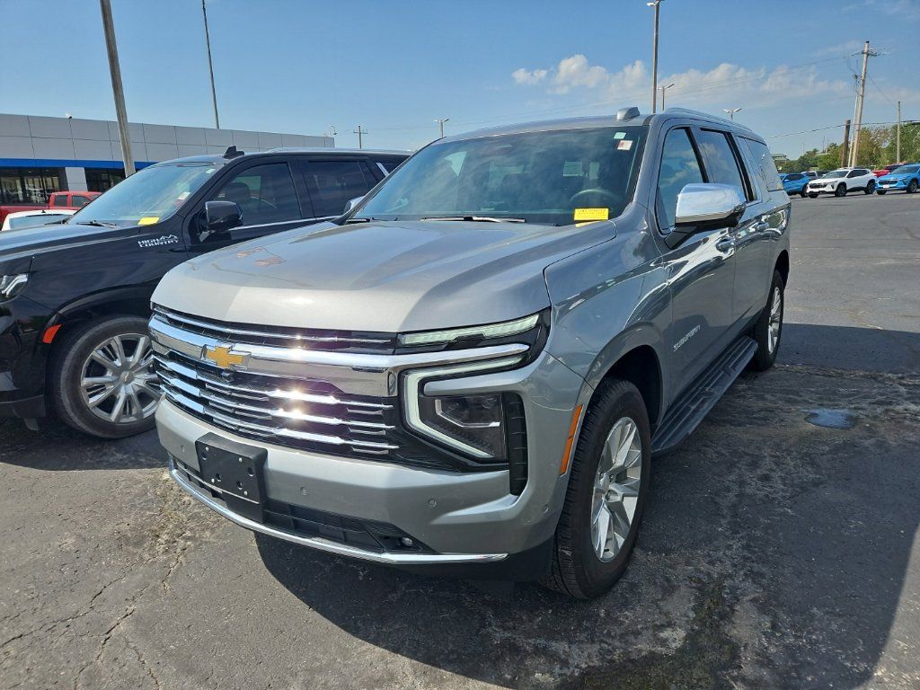 Used 2026 Chevrolet Suburban Premier w/ Sun And Tow Package AWD/4WD image 3