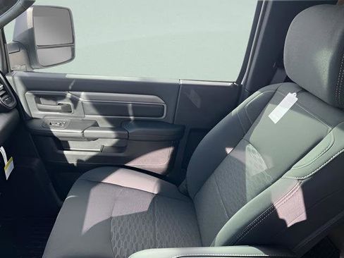 New 2026 RAM 3500 Tradesman w/ Chrome Appearance Group image 7