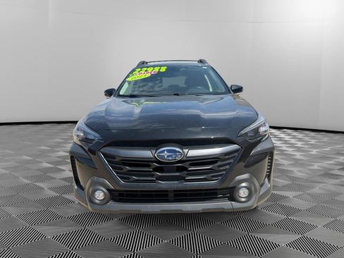 Used 2023 Subaru Outback Premium AWD/4WD image 8