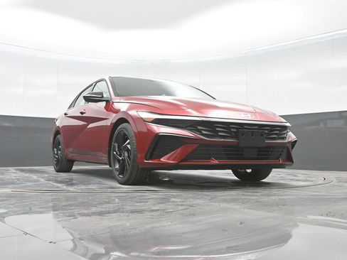 New 2026 Hyundai Elantra SEL Sport Premium image 30