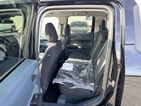 Used 2025 Ford Maverick XLT w/ XLT Luxury Package image 18