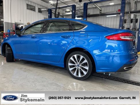 Used 2020 Ford Fusion SE image 6
